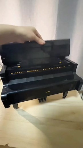 LEGO Piano Model Assembly: A Step-by-Step Guide
