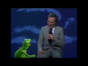 The Muppet Show - 422: Andy Williams - Kermit and Andy Williams Talk (1980)