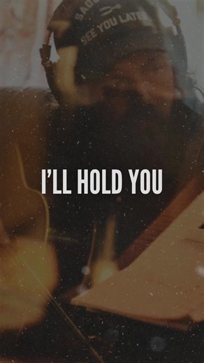 OUT NOW! ⛓️🩶⛓️ New single, “I’ll Hold You” is out today! New album, A Heavy Duty Heart is coming out March 27th. Find it everywhere and pre-order the new album today! Link in bio #fyp #draytonfarley #newalbum #illholdyou #newmusic