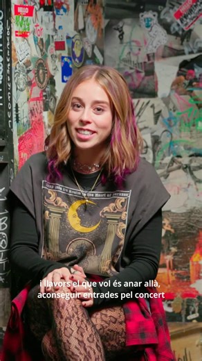 La Villarroel on Instagram: "La Berta Rabascall (@bertarabascall) ens parla del personatge que interpreta, la Paula jove. Quines ganes de conèixer a fons la història d’amor entre el Sergi i la Paula! 💕 Vine a descobrir-ho a partir d’aquest dissabte, 20 de desembre, a @la_villarroel. 🎟️ Entrades a l’enllaç de la biografia! #LaVillarroel #Teatre #ArtsEscèniques #Cultura #Barcelona"