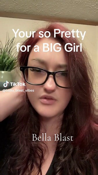 🚨 Pretty, period. SIZE doesn’t define beauty. 💋🤷🏼‍♀️