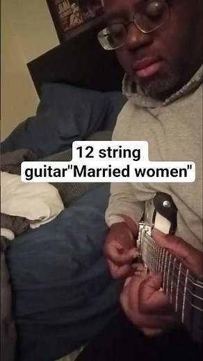 12 string guitar"Married women" #viral#fyi#foryoupage #fyp#foryou