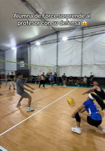 Entrenamientos Personalizados de Voleibol en Surquillo
