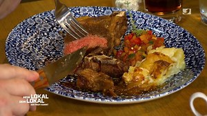 Für Gastronom Peter ist sein Hauptgang eine absolute "Punktlandung". Konkurrent Bastian geht es jedoch anders. Ausgerechnet am traditionellen, fränkischen "Schäuferle" hat er etwas auszusetzen. 😬 #MeinLokalDeinLokal #Clip | Mein Lokal, Dein Lokal