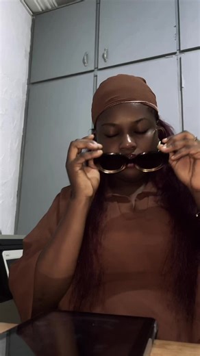 Musique Gospel d'Esther Blessing Disponible Maintenant