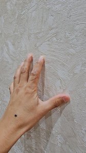 ✨ Papier peint imitation peinture italienne. Idéal pour décorer vos murs sans les aléas de la peinture et de ces travaux. Contact 50 560 399 #papierpeint #Tunisie #salon | Mustapha Papier Peint