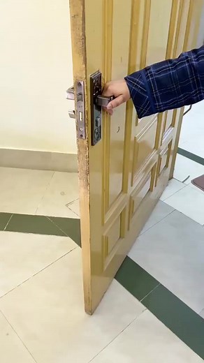 ❗SALE price is 399/-❗1 PC Spring Innovative Door StopperFor order click the link below https://zahrastores.pk/collections/households-items/products/1-pc-spring-innovative-door-stopper& 7 Days exchange policy with safe delivery responsibility Helpline: 03122255552 | Zahra Stores