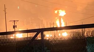 Plant explosion in Texas rocks homes for miles