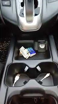 Honda CR-V Rear USB Port Installation