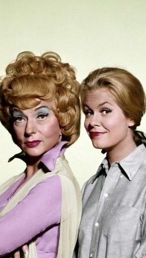 @midnight_hags on Instagram: "Follow us for daily Witches! “Bewitched” (1964) Season 6 Episode 7 ‘To Trick-Or-Treat or Not to Trick-Or-Treat’ Samantha’s (Elizabeth Montgomery) mother Endora (Agnes Moorehead) turns Darrin (Dick Sargent) into an old ugly witch for participating in Halloween and disrespecting witches in general. #bewitched #elizabethmontgomery #agnesmoorehead #witch #witches #witchcraft #retro #vintage #sitcom #tvshow #throwback #halloween"