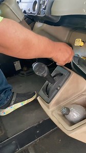 1M views · 14K reactions | Bus Freightliner 2003 motor Cummins 﫡鸞 | Importadora Los Tejanos | Facebook