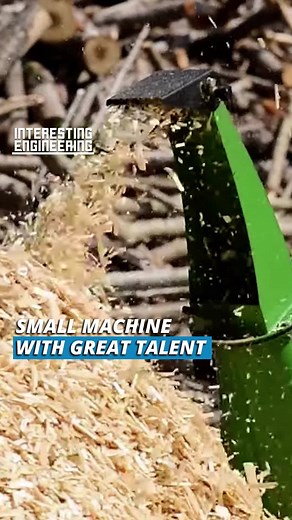 Efficient Wood Chipper Machine for Chipping Wood Pieces