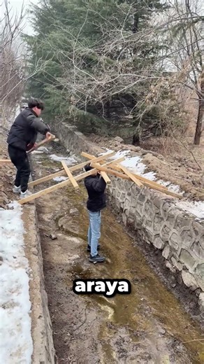 Two Men Built a Bridge Before the Water Arrived! 🚧