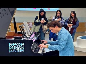 "GOLDEN" KPop Demon Hunters (Public Piano Cover)
