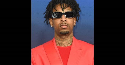 2021 Soul Train Awards: Eye-Catching Shades On The Red Carpet - Soul Train Awards 2021 | BET Soul Train Awards