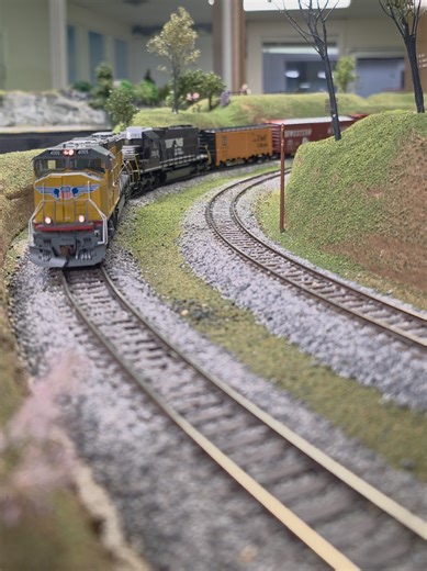 Norfolk Southern Gets a New Paint Job