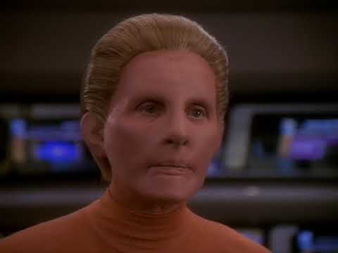 The Female Changeling Is On the Defiant's Bridge