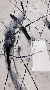 25K views · 161 reactions | How to create a more natural vein! We like to explain the process so that you guys love what you create! Wanting to learn more on epoxy and pouring countertops?! Join our workshops so that you can get the whole experience! Check the linktree in our bio or visit our website countertopepoxy.com #countertopepoxy #countertops #marblecountertops #marble #veins #diy #tips #epoxy #classes #fyp | Supply Haus 1775 | Facebook