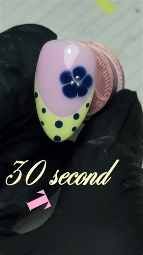 30 second beginner nail art tutorial 💙 Perfect summer nail art 👏🏼 Using @Nail Order Blooming gel & gel polish shades blush prussian & mellow 🫶🏼 #summernailsinspo #springsummernails #beginnernailart #nailinspo #nailart