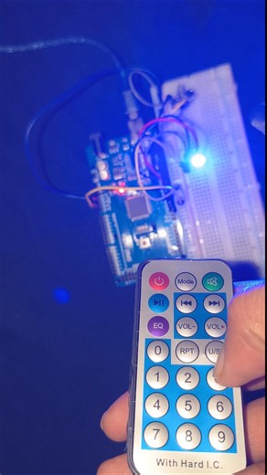 how i control led by ir remote sensor #irremote #sensor