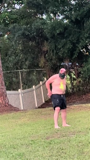 Target practice 🎯 #dennis #paintball #target