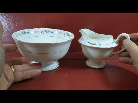 Shelley Porcelain China 8912 Rose Garland Sugar Bowl and Milk Jug