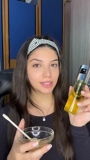 مكونات بسيطة، سكراب رح يخلي شفافك ناعمة ومرطبة! 💕🍯 #fyp #gaellecare #gaellefares