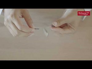 ReSound ONE: Insert/Remove microphone filter