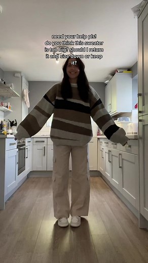 Styling Tips: Oversized Knit Sweater Outfit Ideas