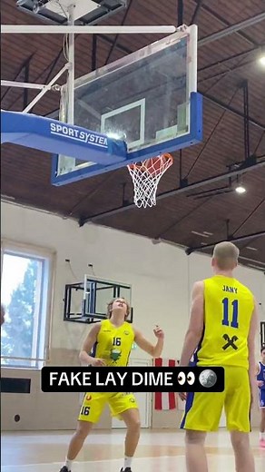 Got the defender with the fake lay 👀🪙