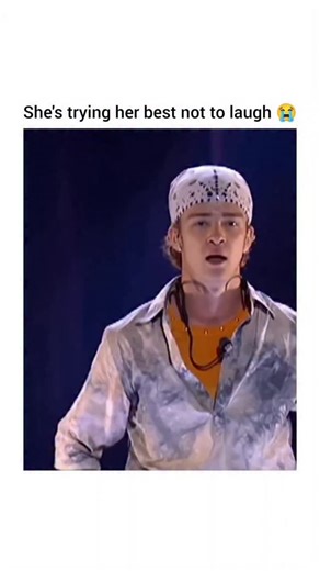 Find Good Songs | Music on Instagram: "Justin Timberlake and Britney Spears, released into pop culture at the peak of the early-2000s era, became part of a moment that still feels surreal when you see it today. The footage of Justin comes from *NSYNC’s No Strings Attached tour around 2000, where he would step forward with beatbox solos to show off his rhythm and swagger, long before his solo career fully took off. Britney’s side of the clip comes from the 2002 American Music Awards, where she ap