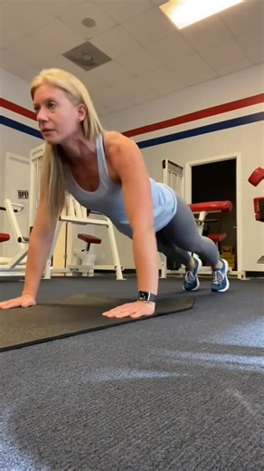 MTHFR is a gene that affects how your body processes folate — that’s vitamin B9 — and how it supports something called methylation. Methylation helps with energy, hormones, detox, and brain function. So when the MTHFR enzyme doesn’t work as efficiently, your body can struggle with things like fatigue, hormone imbalance, or brain fog. But here’s the good news — you can absolutely thrive with MTHFR. 🌿 Supporting your body with methylated vitamins, clean foods, hydration, and stress management mak