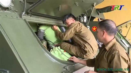 Странник/Wanderer on Instagram: "🇻🇳Maintenance of the M-113 APC by the Vietnam People's Army. The Vietnamese Army highly values its captured American vehicles, acquired after the 1975 war, and continues to maintain them in service, especially in the southern provinces, alongside the PT-76B. #m113 #armoredpersonnelcarrier #бтр #м113"