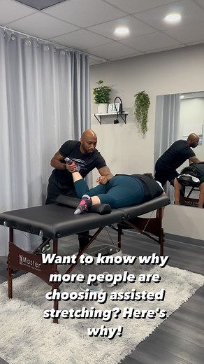 Everyone’s buzzing about assisted stretching, and for good reason! It enhances flexibility, alleviates pain, and provides expert guidance to help you move and feel your best. Discover why so many are making the switch—book your session now and experience the benefits for yourself! 🌐 Website: www.stretchcitywellness.com (Book through our website!) 📞 Call or Text: (281) 888-9370 📍 Address: 6415 San Felipe St., Houston, TX 77057 #stretchcitywellness #stretchtherapy #stretch #massage #spa #fascia