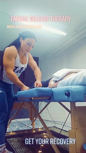 get youre recovery ! join fascial release therapy now aviable ....insta martinalopez_fbb #massage #bodybuilding #muscles #training #recovery