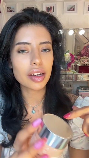 Unboxing a little gift that showed up my door today💦 #lipcaretips #hydratedlips #skincareroutine