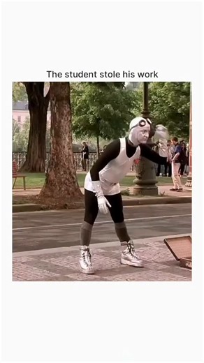 blockbuster buzz on Instagram: "🎬 EuroTrip (2004) Genre Teen comedy Road trip comedy Adventure Raunchy / slapstick humor Runtime Approx. 92 minutes --- 📝 Overview EuroTrip follows recent high-school graduate Scott Thomas, who, after being dumped by his girlfriend, discovers his German pen pal “Mieke” is actually a girl—not a guy as he assumed. Believing he may have ruined a potential romance, Scott and his friends travel across Europe to find her. Their misadventure winds through London, Paris