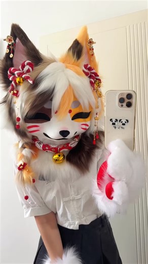 nanako02 on Instagram: "Get rich just by seeing me. 🐾💰 . . . . . #着ぐるみ#furry #furryart #fursuit #fursuitmaker #fursuitforsale #kigfurry #kemonofursuitforsale #furryfriends #furryartwork #fursuitcommissions #fursuiter #kemono #kemonofursuit #furryartist #missionsopen #cutefursuits #fyp"