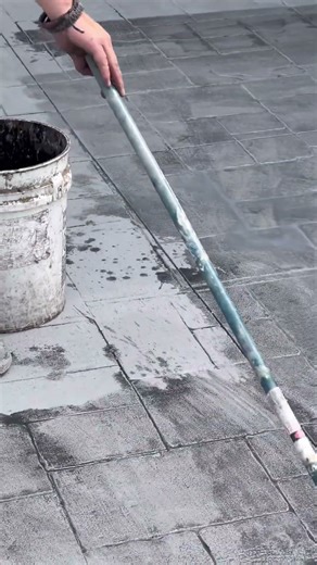 Brickform Antique-It | Driveway Recolor #concrete #concreterepair #color #decorativeconcrete #reels