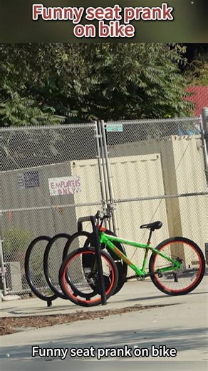 Funny seat prank on bike #Prank #FunnyPranks #PrankVideo #Prankster #FunnyVideos
