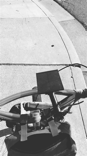 On my way to ship off some packages. HAPPY TUESDAY #reseller #manifest #manifesting #positivevibes #abundance