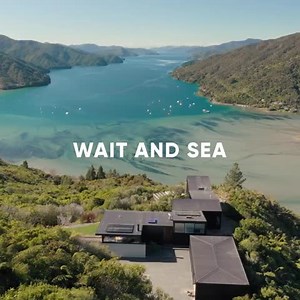 At a 200-metre elevation, the site has stunning sea views, needless to say, the brief was for a Scandinavian feel home captures the views. Take a look at how they showcased the most important feature of the house. As seen in Your Home & Garden Manufacturer: Insite Aluminium Windows And Doors Architect: Arthouse Architects Ltd See the full story here: vantage.co.nz/wait-and-sea | Vantage Windows & Doors