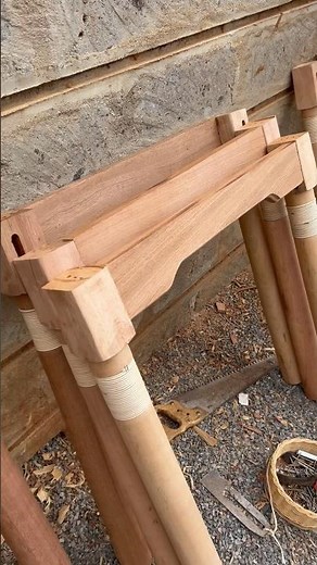 How to make wood grooves with palm router use.