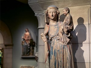 “Art has always been my religion, in a way.” —Cecily Brown. Watch this episode of The Artist Project to hear the painter discuss works on view in the Medieval Sculpture Hall. http://met.org/28S83du #MetArtistProject | The Metropolitan Museum of Art, New York