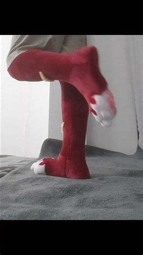 #Fursuit #FursuitPaws #PawSocks #Furry #FurryFashion #FurryFandom #FursuitMaker