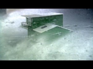 Simulator Shows What Happens in a Category Five Hurricane