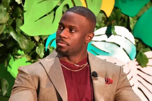 Here's how much Derrick Jaxn is really worth