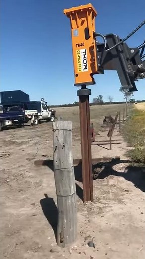 Fencing? Skid Steer Driving Railway Iron with THOR TH40 Hydraulic Post Driver