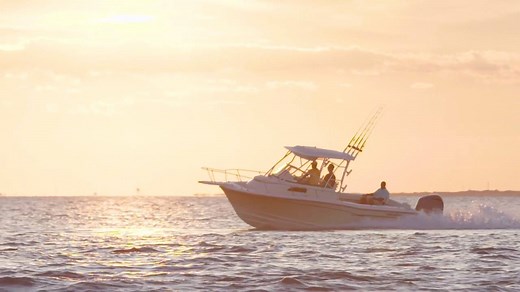 The 22-foot Seafarer 228 stands out among Grady’s signature walkaround style boats, proven as a top boat value. Get ready to watch the big smiles on your family’s faces: http://www.gradywhite.com/models/walkaround-cabins/seafarer-228/?utm_source=Facebook Post Buzz&utm_medium=Seafarer228 Video October 24 2017&utm_campaign=Evergreen | Grady-White Boats