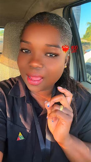 Het is zwaar om positief te blijven met alle burnouts…. But if you survived the situation!! You will conquer everything… Wees sterk in al je doen EN NIEMAND op aarde zal je tegenhouden‼️ #braveheart #katedreamchaser | Allison Branche